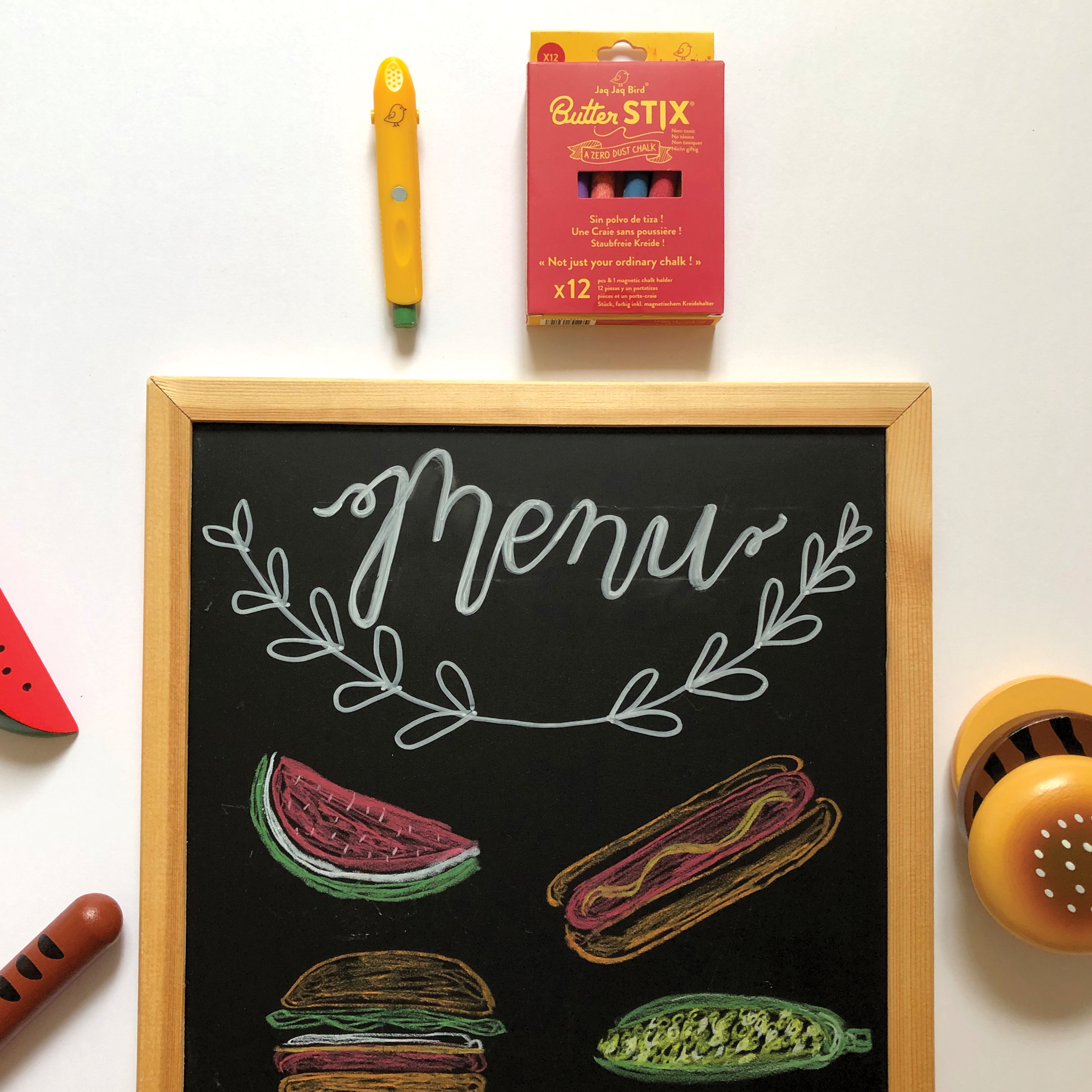 Jaq Jaq Bird – wholesale Chalk – ButterStix® - Dustless Chalk Colors with Holder 12 pcs7