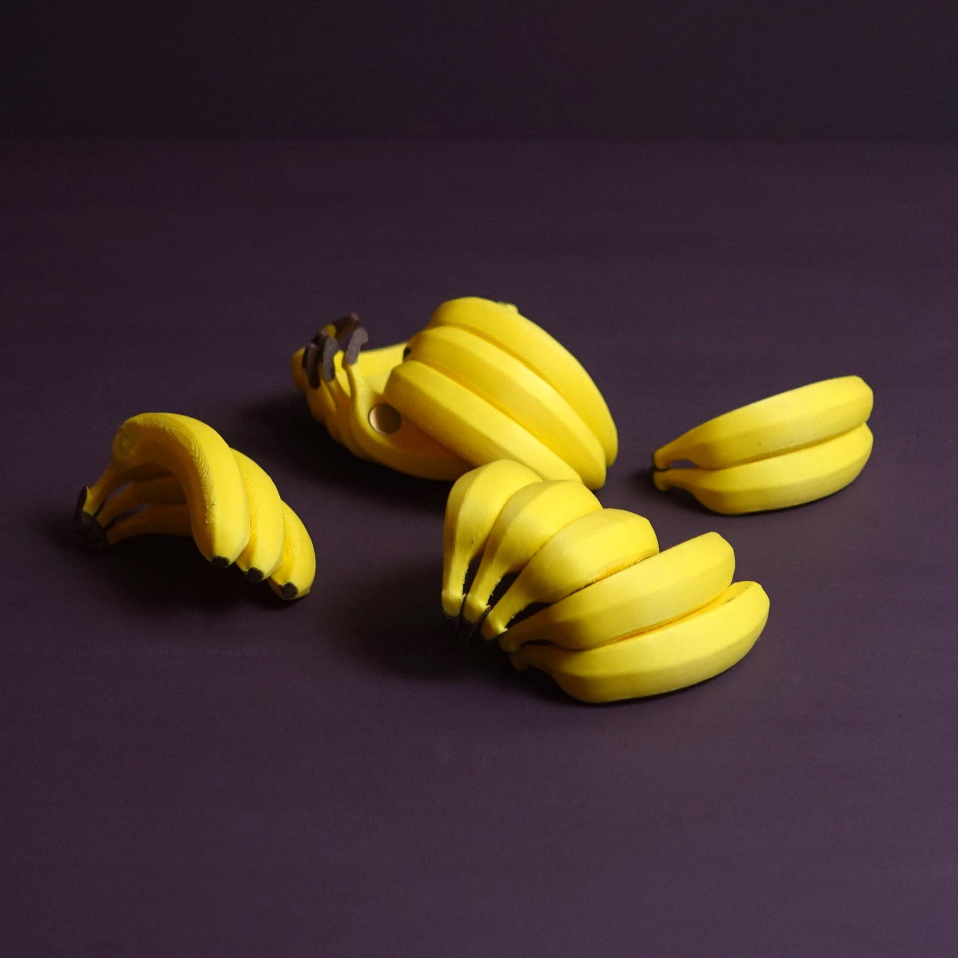 Roomberry - Wholesale Magnet - Banana Fridge Magnets – 4, 8, or 18 Decorative Magnets in a Ring4