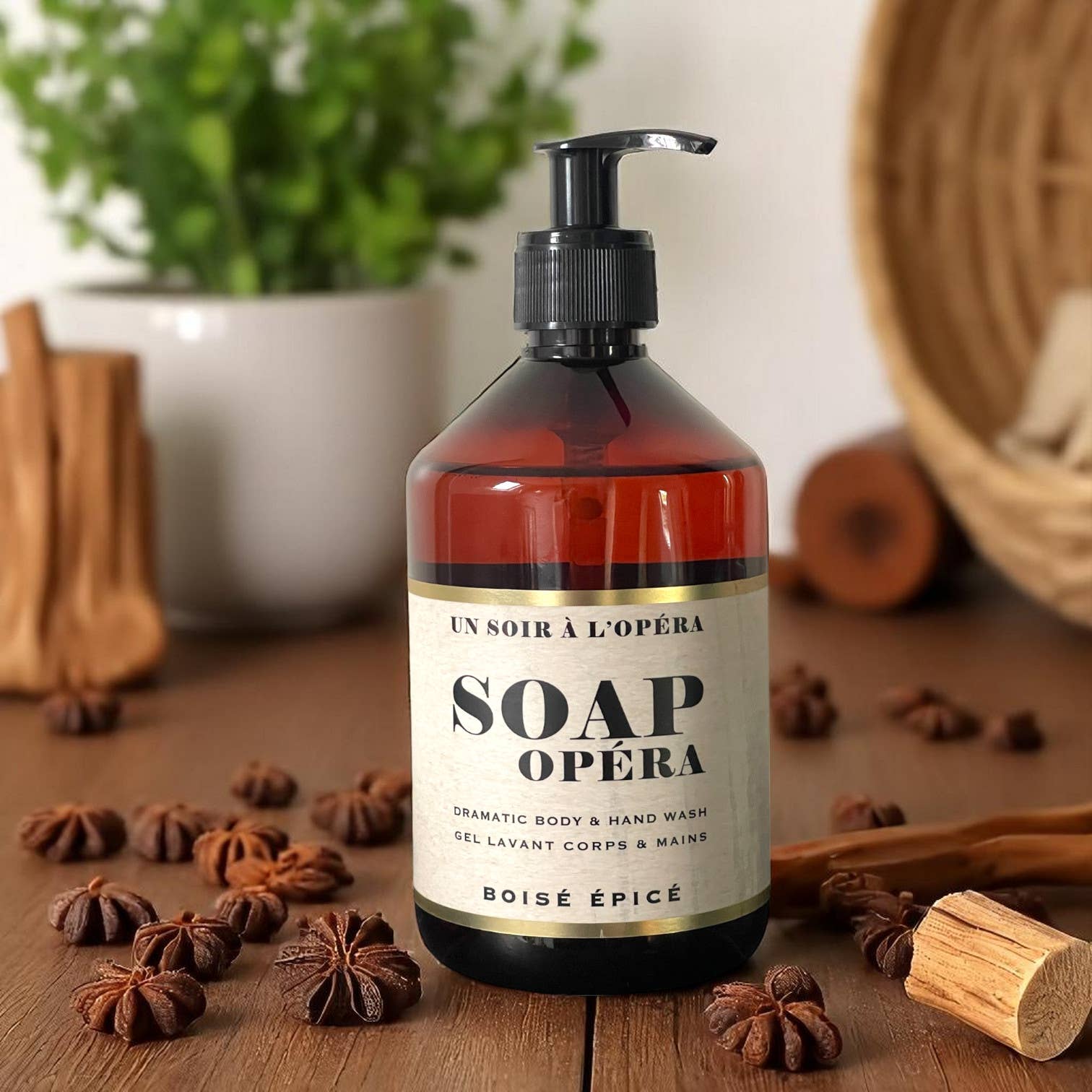 Un Soir A L'Opéra - Wholesale - Venta al por mayor Jabones de manos - GEL LIMPIADOR CUERPO Y MANOS MADERA ESPECIADA1