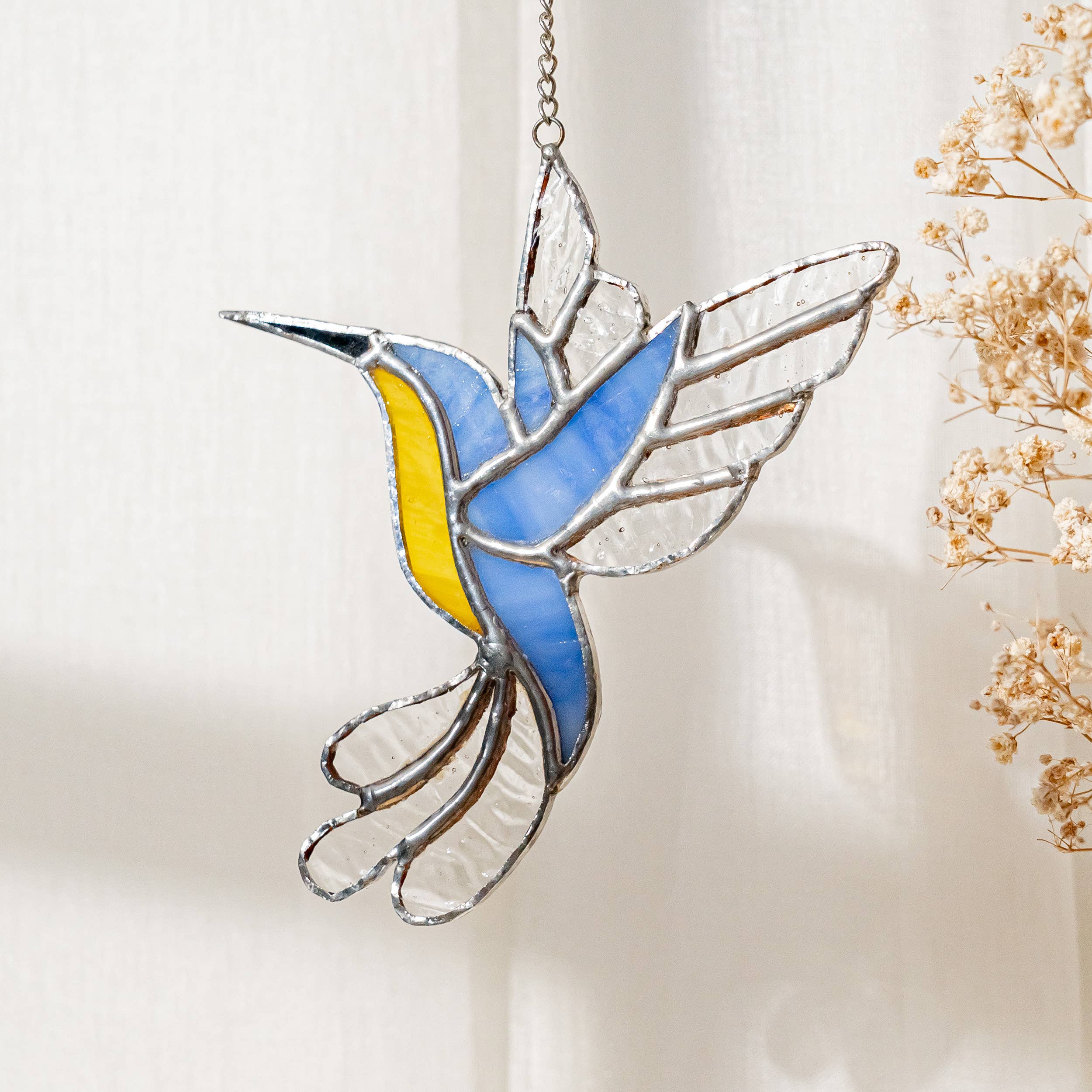 MondoBellissimo - Wholesale Suncatcher - Stained Glass Hummingbird Suncatcher F3513