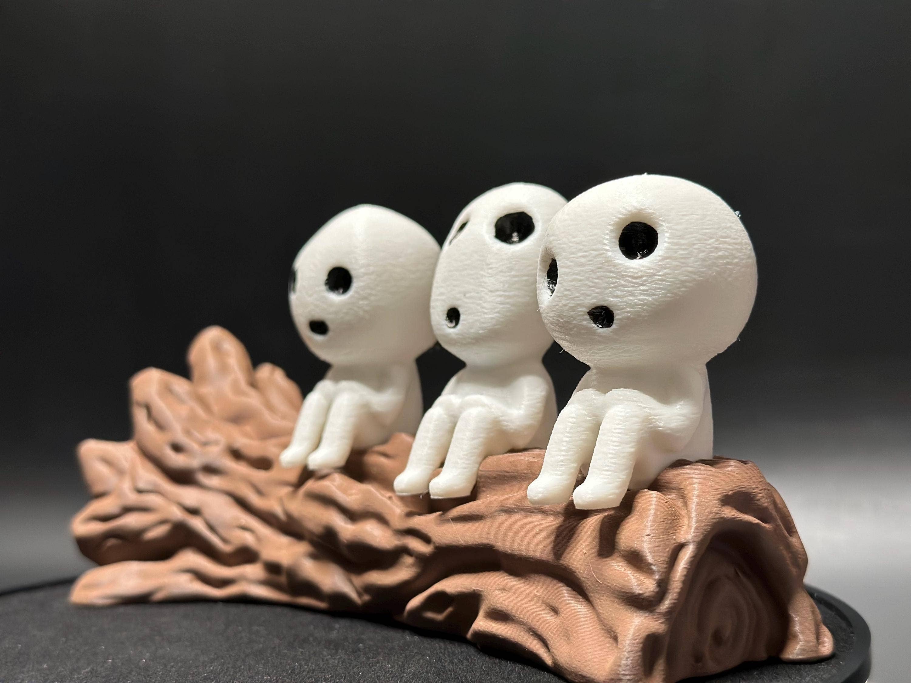 <3 Studio - Vente Veilleuses - Veilleuse Forêt Enchantée Kodama : Lampes féériques esprit de la forêt pour déco magique5