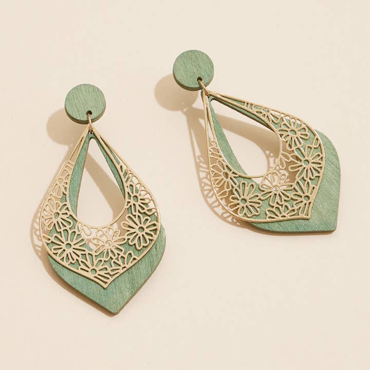 Aretes llamativos de madera con estampado floral en forma de lágrima para venta al por mayor de Lilla Haven