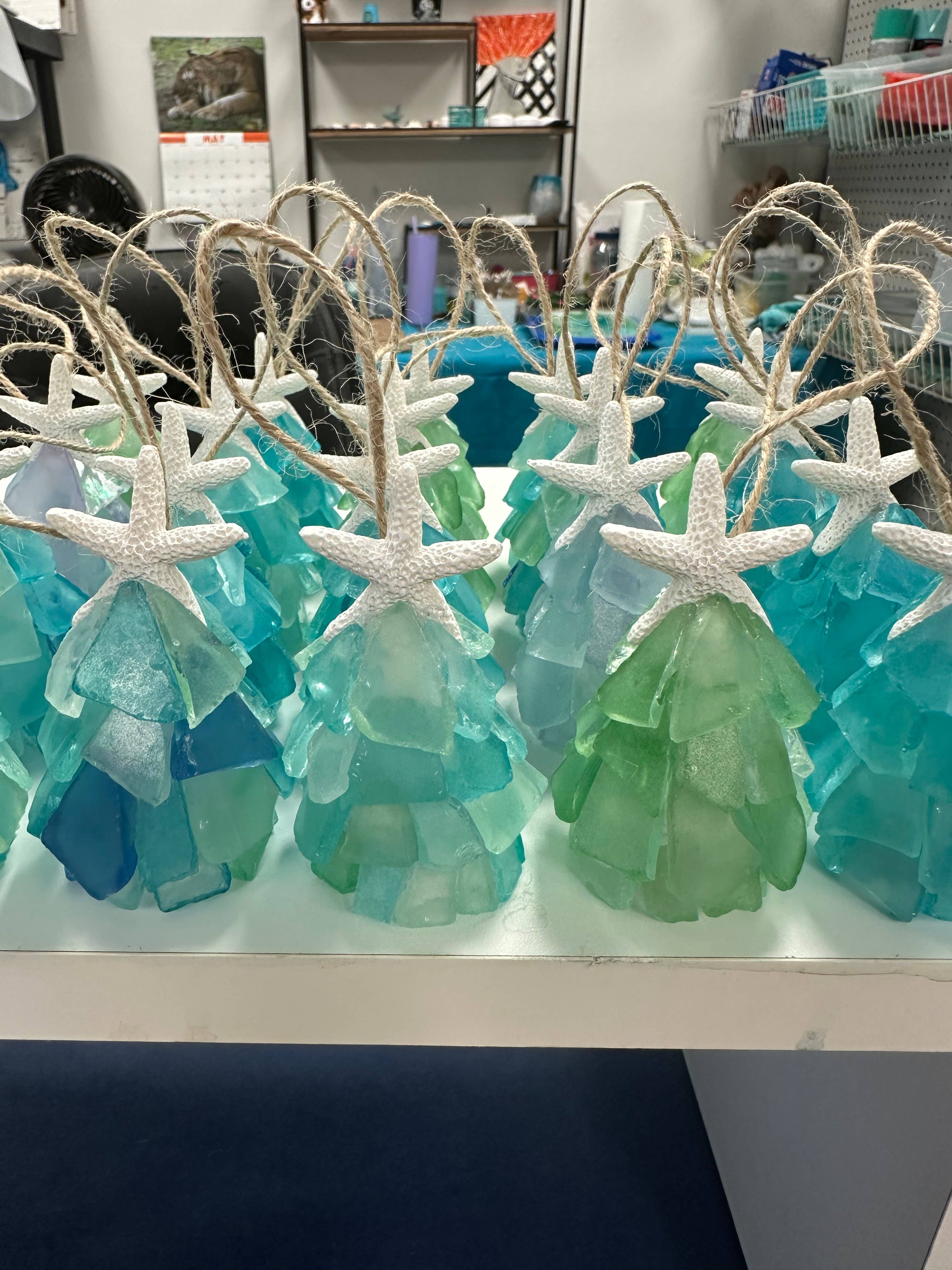 A SEAGLASS CREATION/SALTY SIGNS DESIGNS - Vente Objets de décoration - Ornement de Noël 3D en verre de mer5