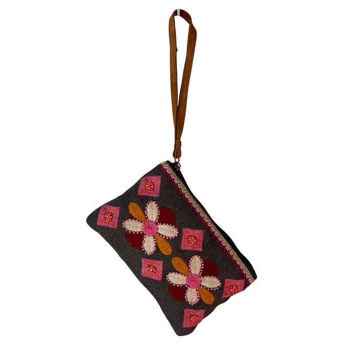 Chloe & Lex - Wholesale Wristlet - Charcoal Flowers Cotton Polyester Unisex Beaded Wristlet1