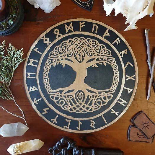 Yiska Designs - Vendita all'ingrosso Decorazioni da tavolo - Piastrella per altare Yggdrasil Albero della Vita