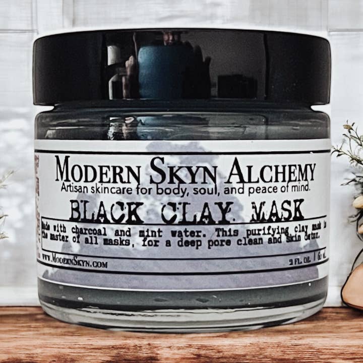 Sort Lermaske for engroshandel hos Modern Skyn Alchemy LLC.