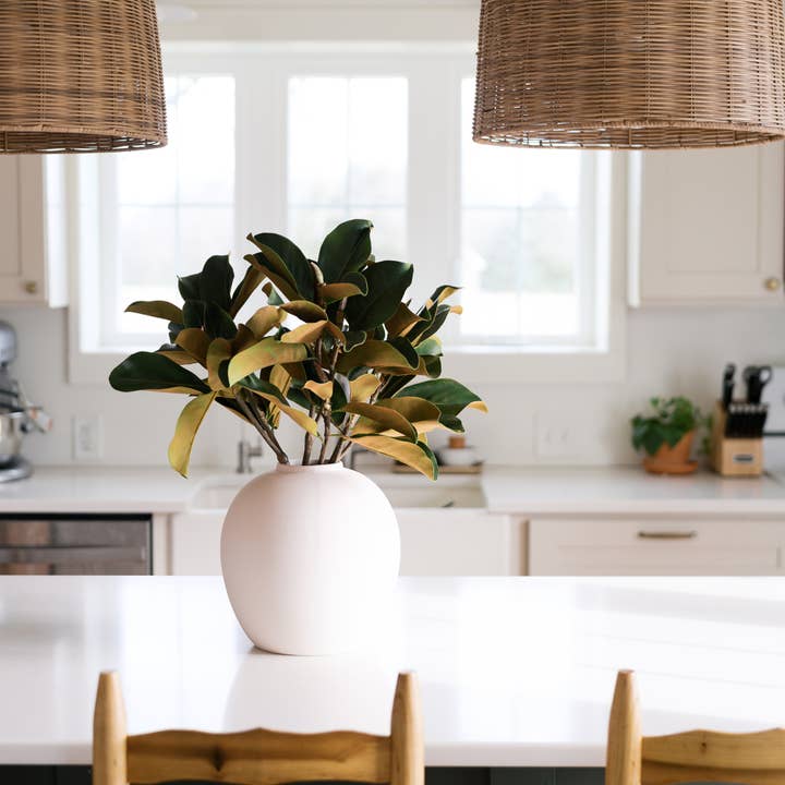 Afloral - Wholesale Artificial Plant - Faux Magnolia Leaf Branch - 41"3