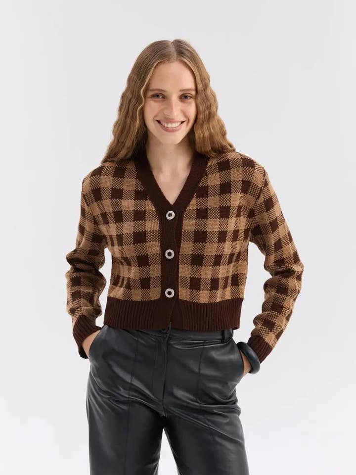 Mini-vest voor dames Jacky Wol Acryl Caramel voor wholesale door Handmade Originals Ukraine