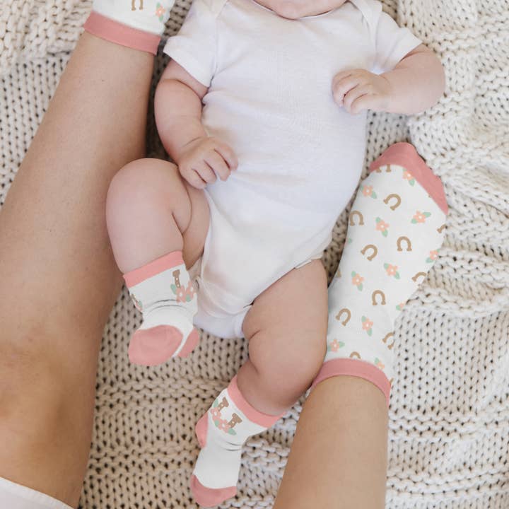 JuJuBe - Wholesale Socks - Women's - Mama & Me Socks Set Bloomin' Boot3