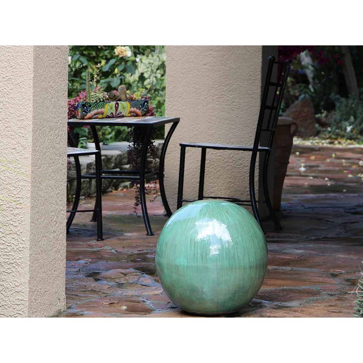 Pacific Home & Garden wholesale products