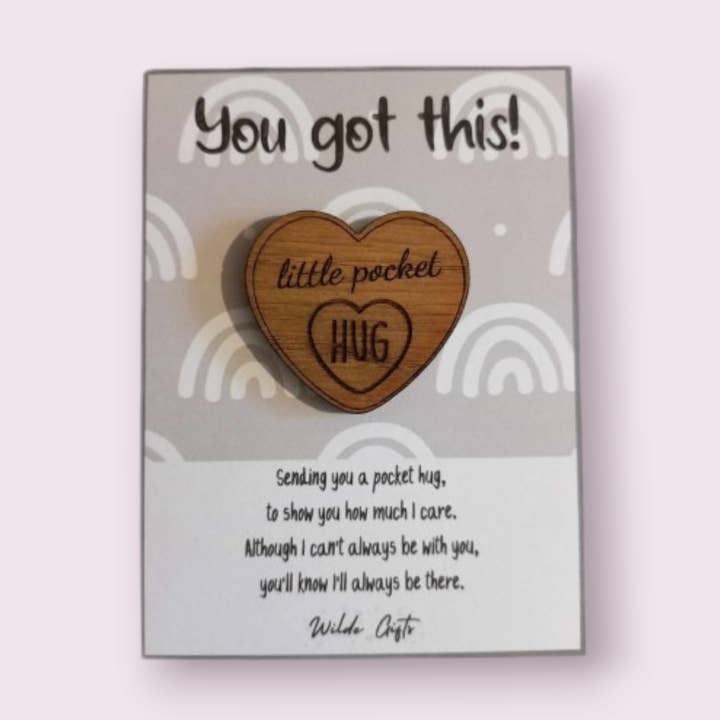 Tu as reçu ce câlin de poche en chêne ? pour la vente par Wilde Gifts UK