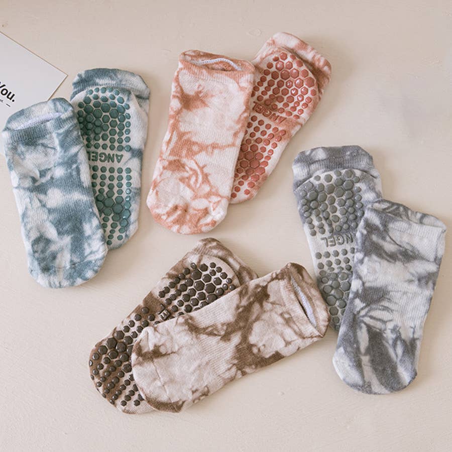 Zero Tucks Given Sticky Socks – Life by Lexie