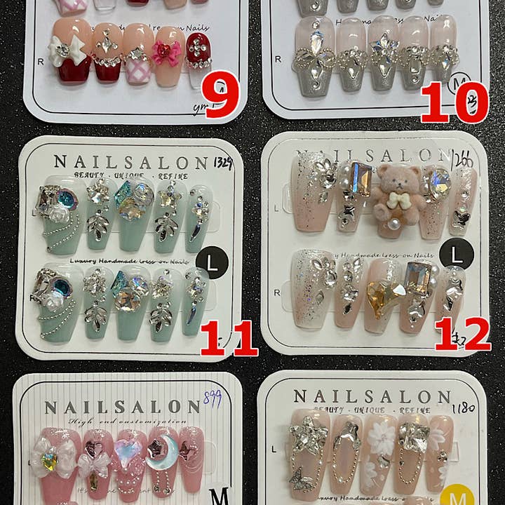 Kids Charm Online - Vente Faux ongles/vernis en patch - LES FEMMES PRESSENT SUR LES ONGLES EN ACRYLIQUE. (FAIT MAIN)7