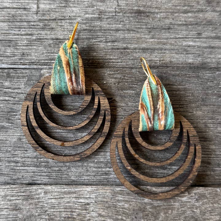 Joy Drops - Strandtræ - Træøreringe for engroshandel hos Be Like Missy