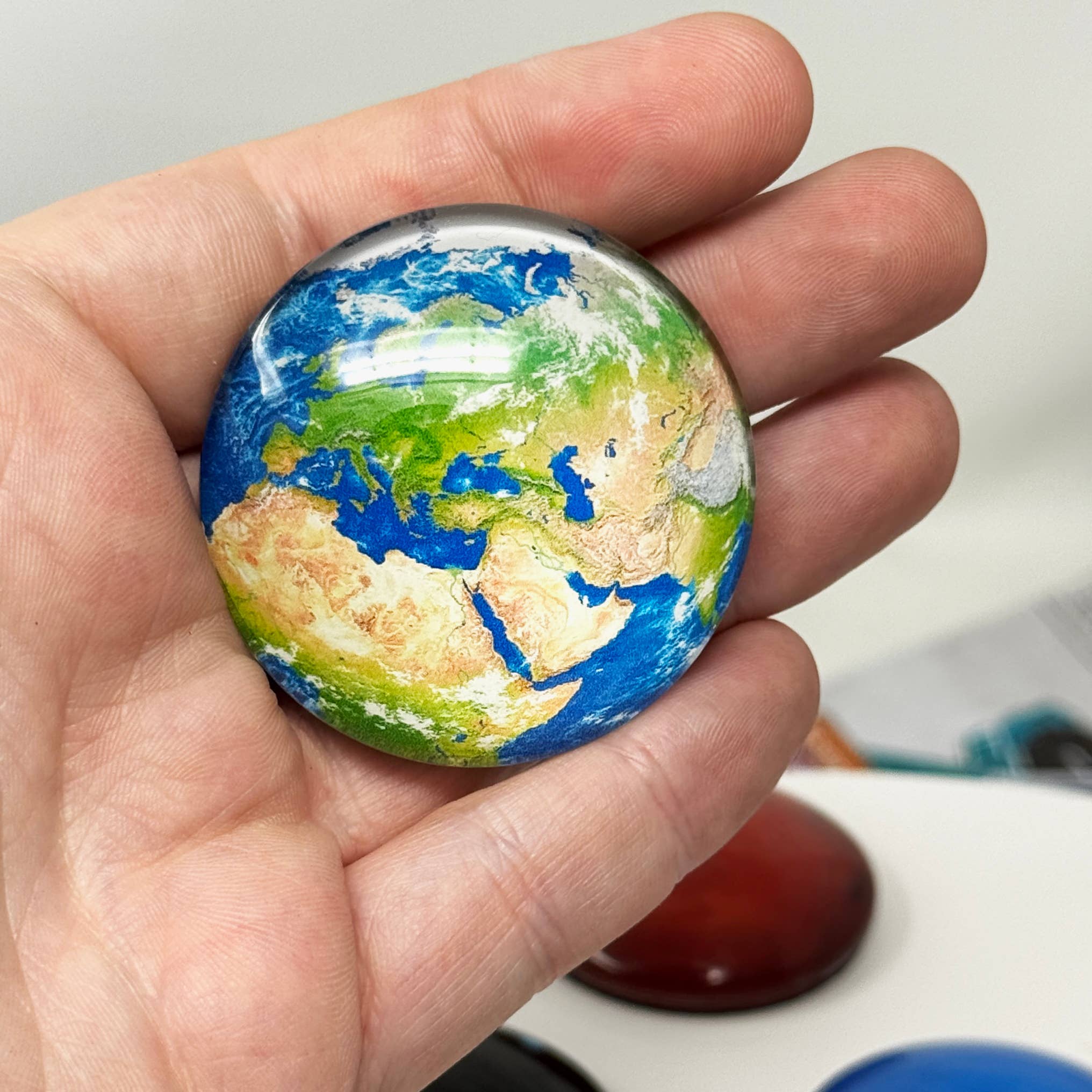 Edu-Sci - Wholesale Magnet - NASA Logo Black 50mm Large Magnet1