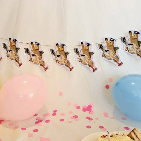 Giraffe head party bunting for wholesale by Sazzlebybell