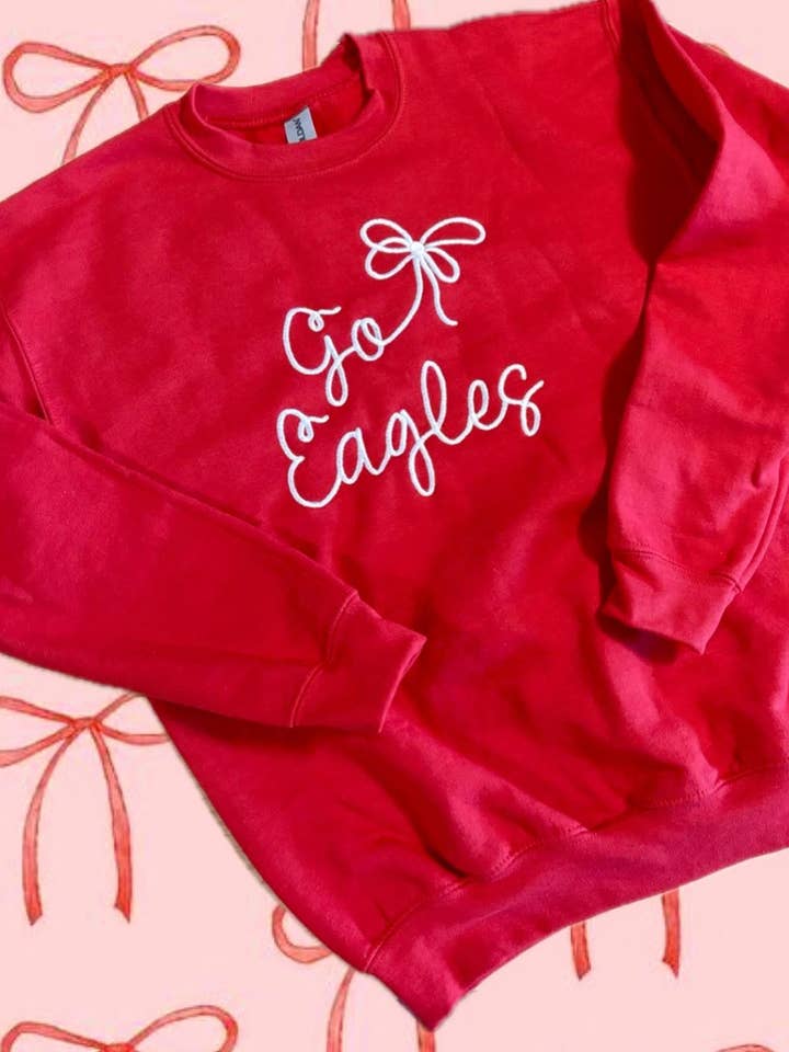 Sudadera bordada personalizable "Go Team" para venta al por mayor de GypC Ink