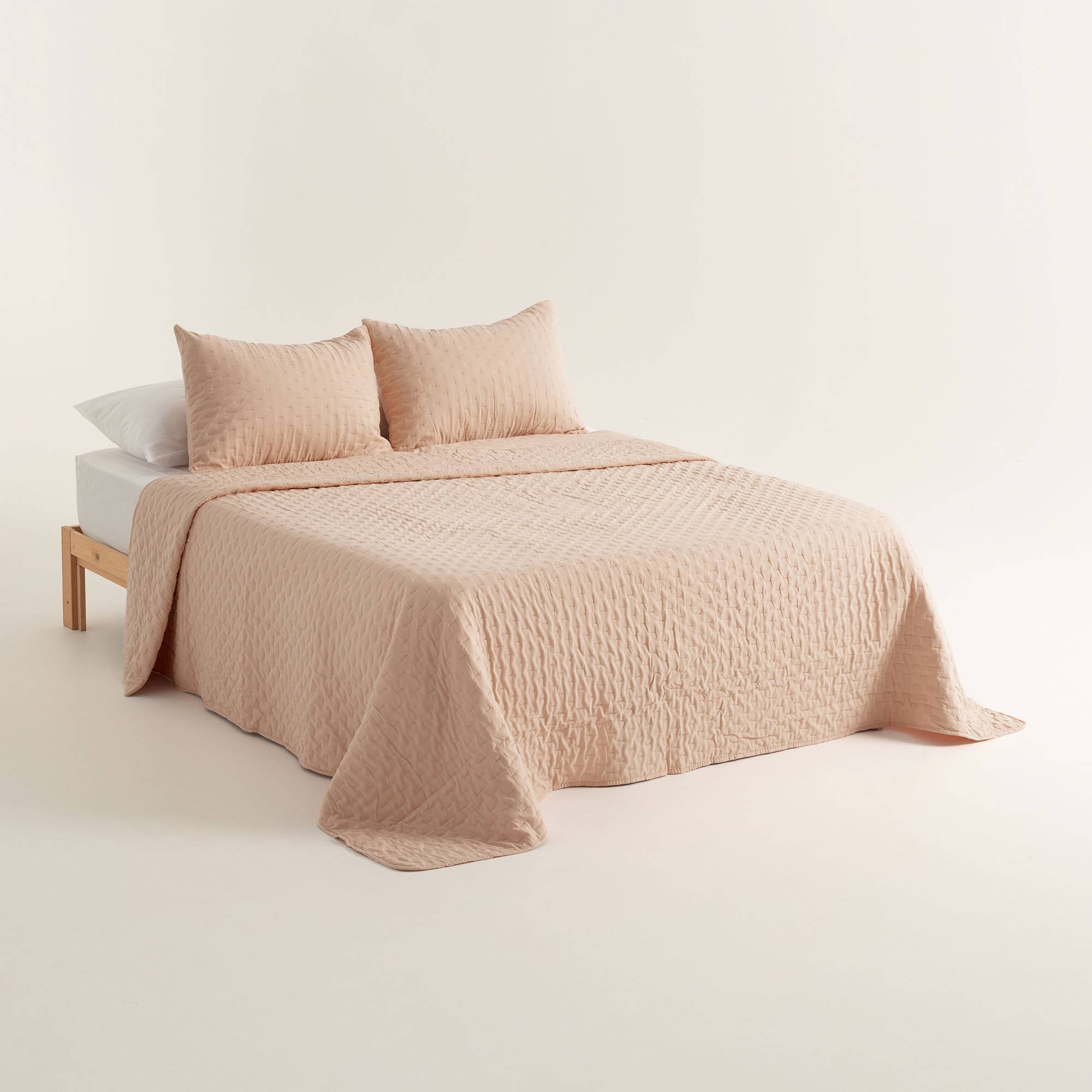 GAMUSI - Wholesale Quilt - NARA plain quilted bedspread with super soft touch27