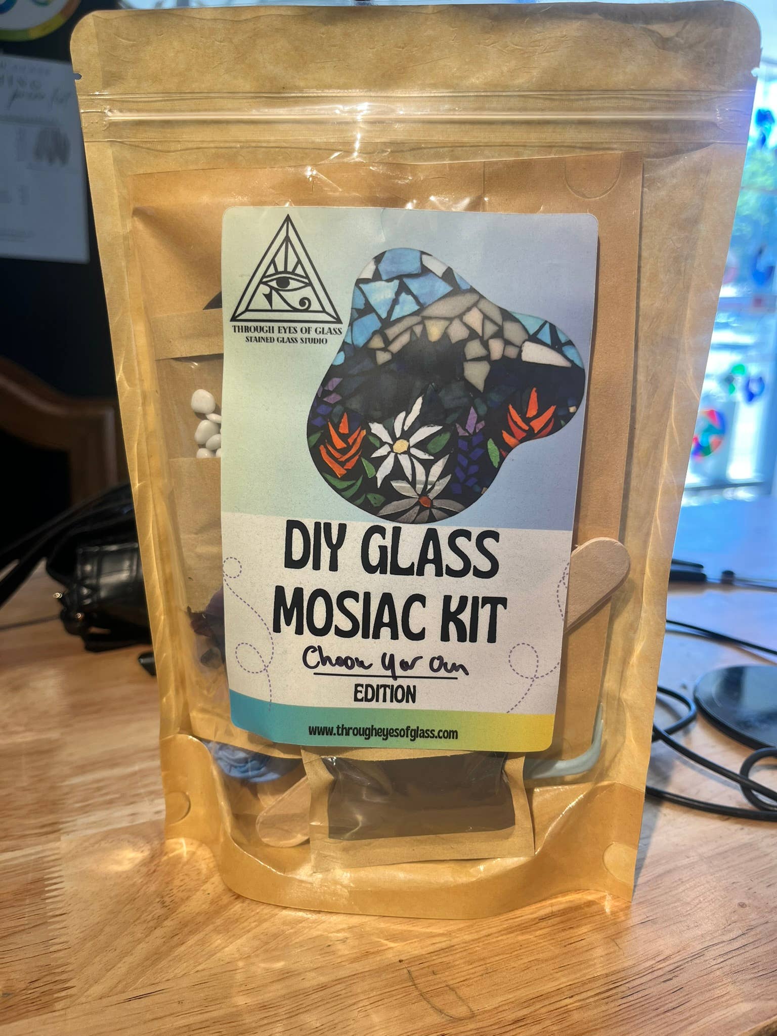 Through Eyes of Glass – wholesale DIY craft kit – Stained Glass Mosaic Kit0