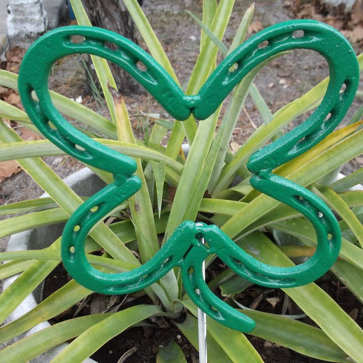 Vierblättriges Kleeblatt, Hufeisenklee, Glücksklee für den Großhandel von Creations Welded