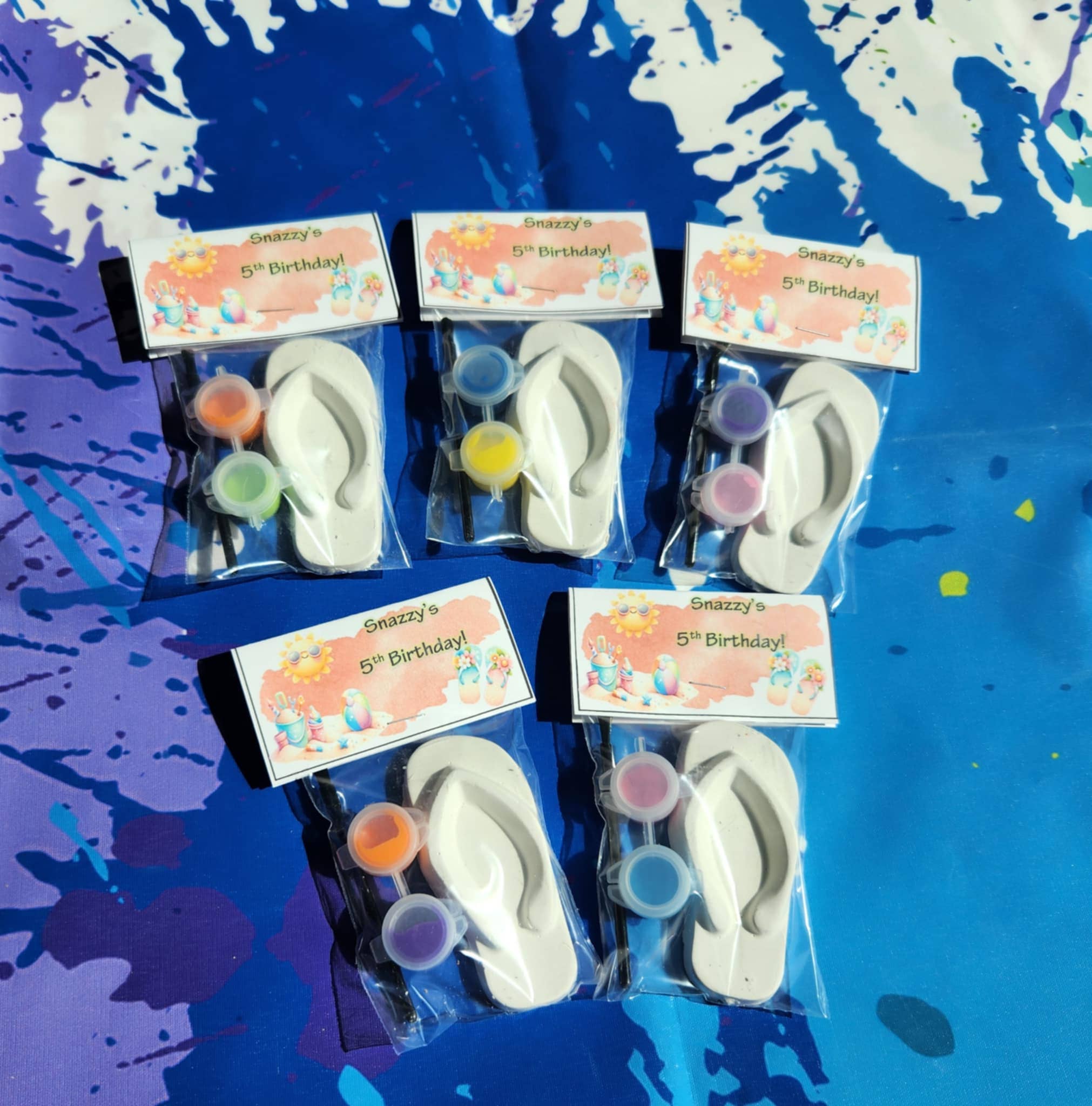 Snazzy Crayons - Venta al por mayor Kit de manualidades - Niños - Kits de Pintura de Yeso con Temática de Fiesta en la Piscina para Niños | Pintura DIY