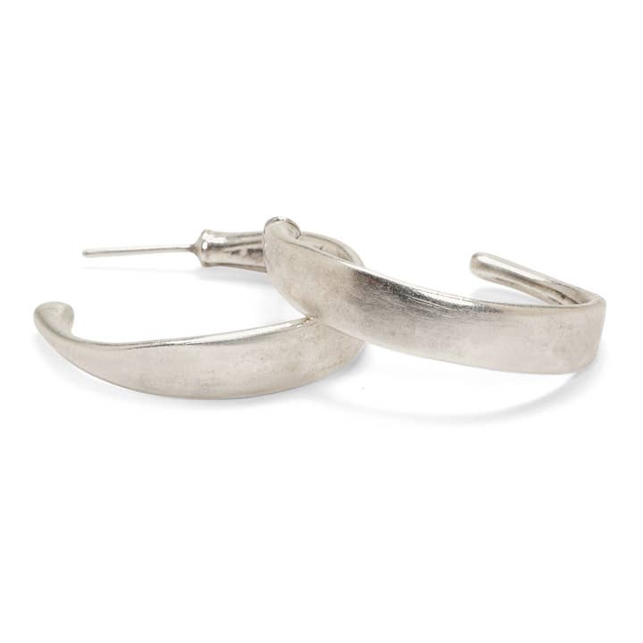 Chanour - Wholesale Hoop Earrings - Handmade Pewter Earings - NE1585