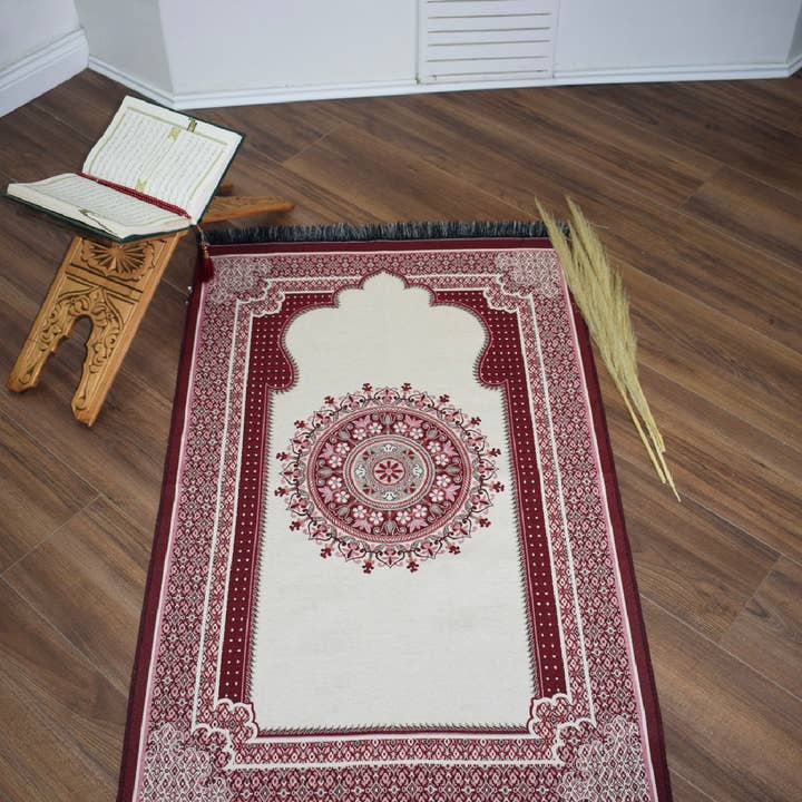 Standard Size Prayer Rug for wholesale by Covered Bosslimah Creations Llc