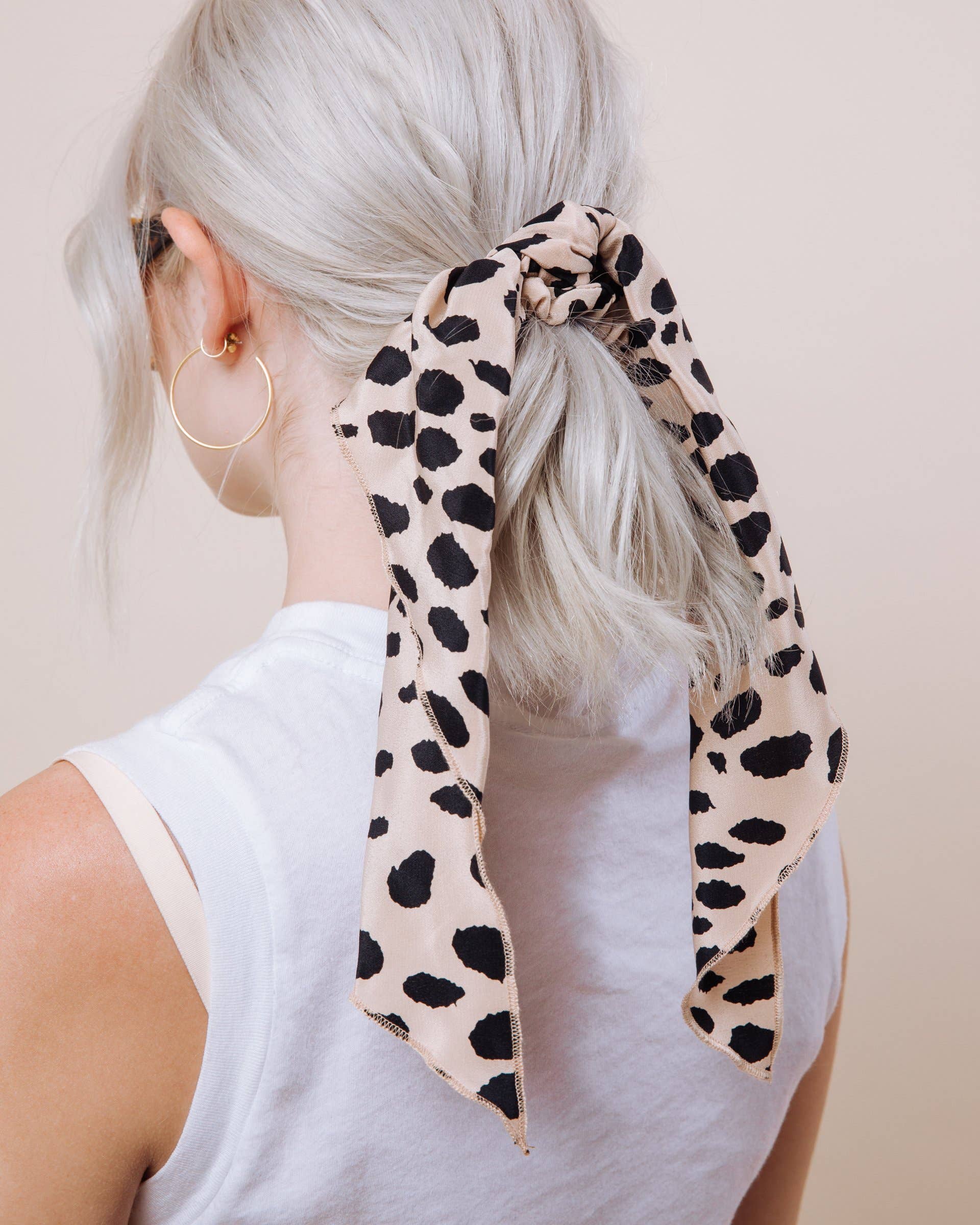 I'm With The Band - Vente Chouchou – femme - Cravate Chouchou convertible champagne diable en déguisement3