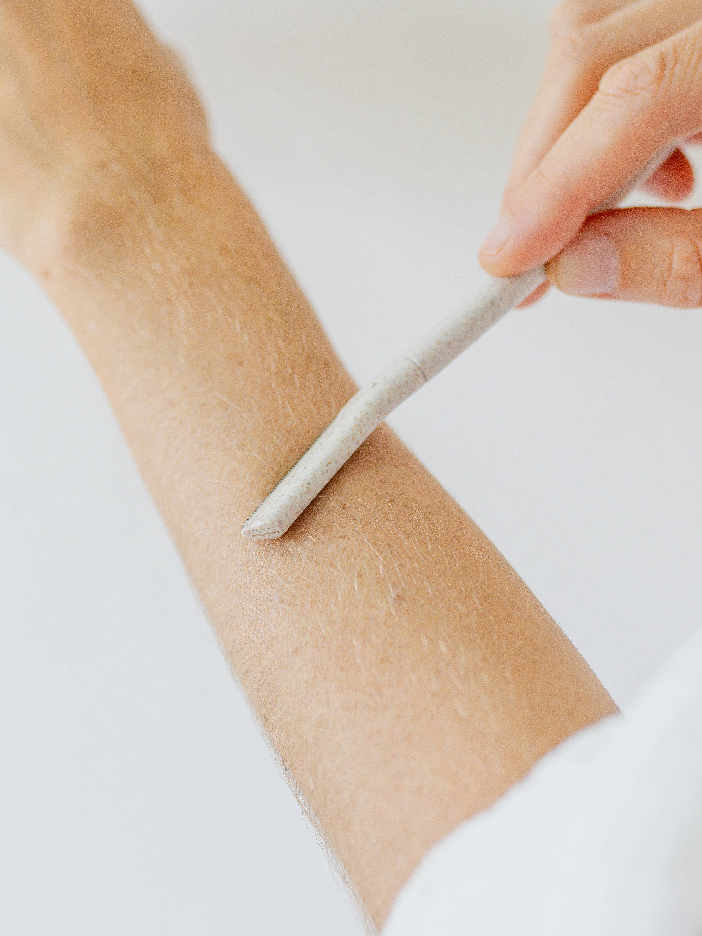 Ecovibes Australia - Wholesale Eyebrow Razor/Shaper - Eyebrow Razor Set2