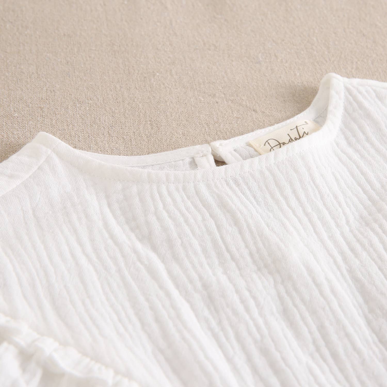 Dadati – Großhandel T-Shirt – Kinder – Mädchenbluse aus weißem Bambula-Stoff2