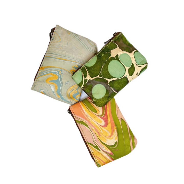 Mini Pochette en Cuir Marbré pour la vente par STUDIO CALEIDOSCOPE