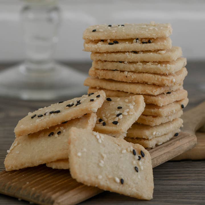 Lark Fine Foods – Großhandel Cookie – Herzhafte Kekse mit schwarzem und weißem Sesam – 170 g4