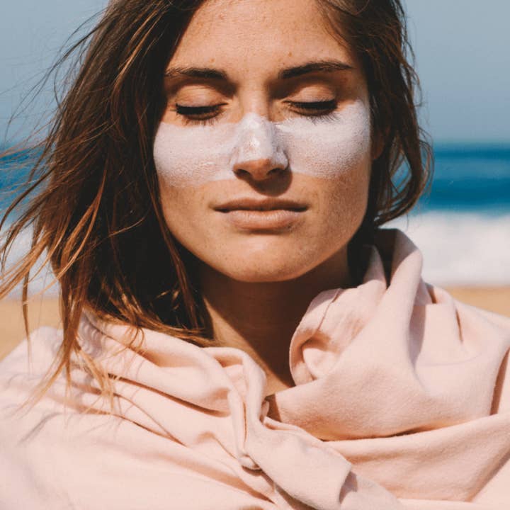 SEVENTYONE PERCENT – wholesale Sunscreen – “The Original” SPF50+ White Sun Stick - 15g3