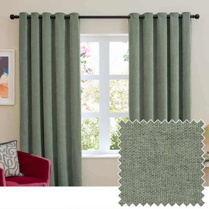 Rideaux à œillets occultants en chenille douce vert pour la vente par Riva Home