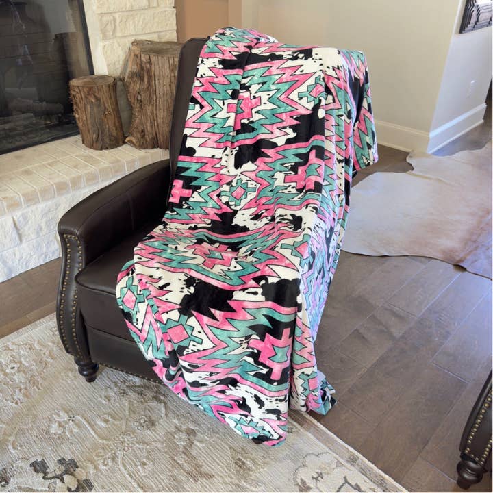 Festivitees - Wholesale Throw Blanket - The Caroline Lightweight Soft Throw Blanket 60"x80"