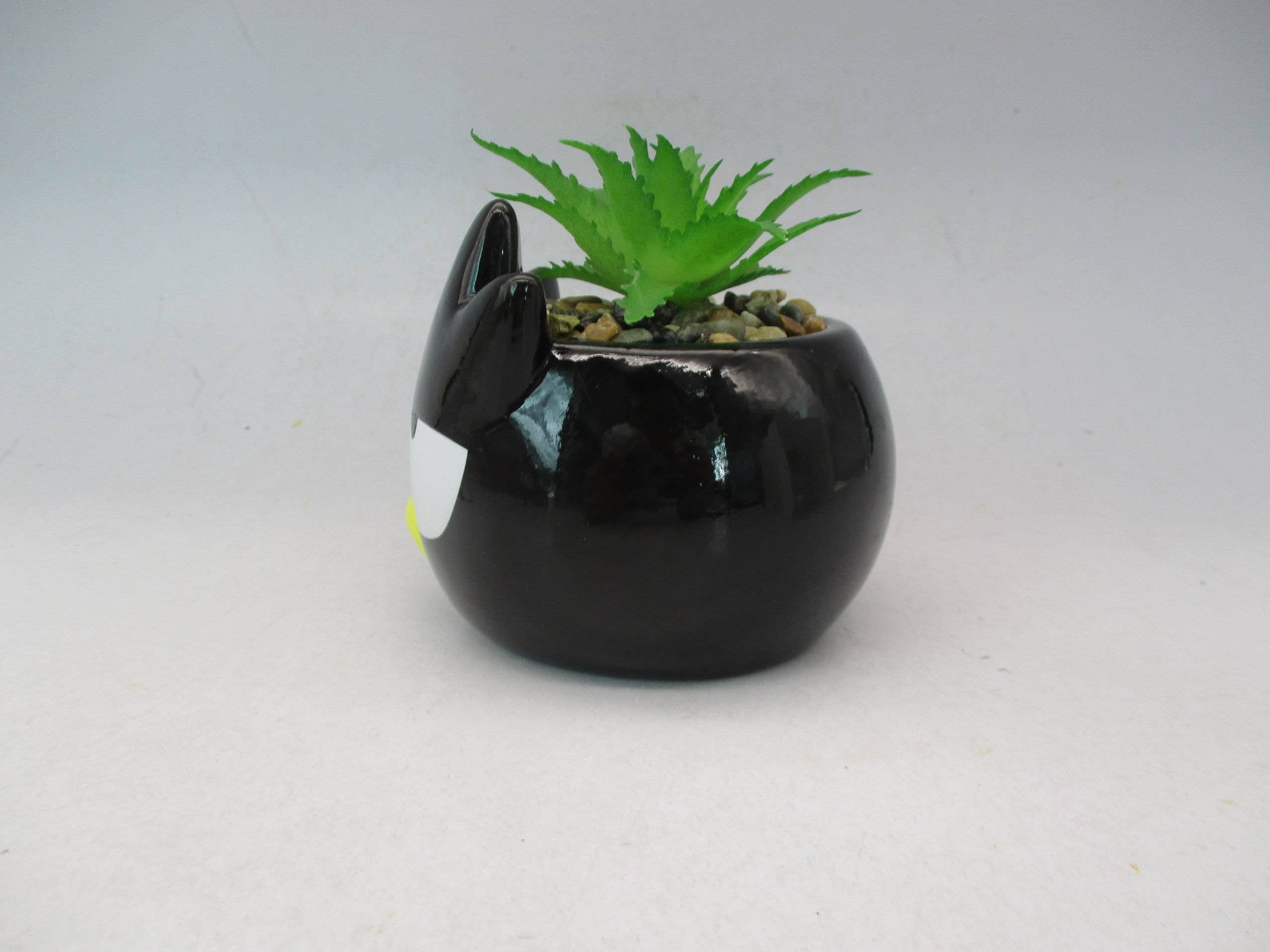 Silver Buffalo - Vente Plantes artificielles - Mini jardinière en céramique Sanrio Badtz Maru4