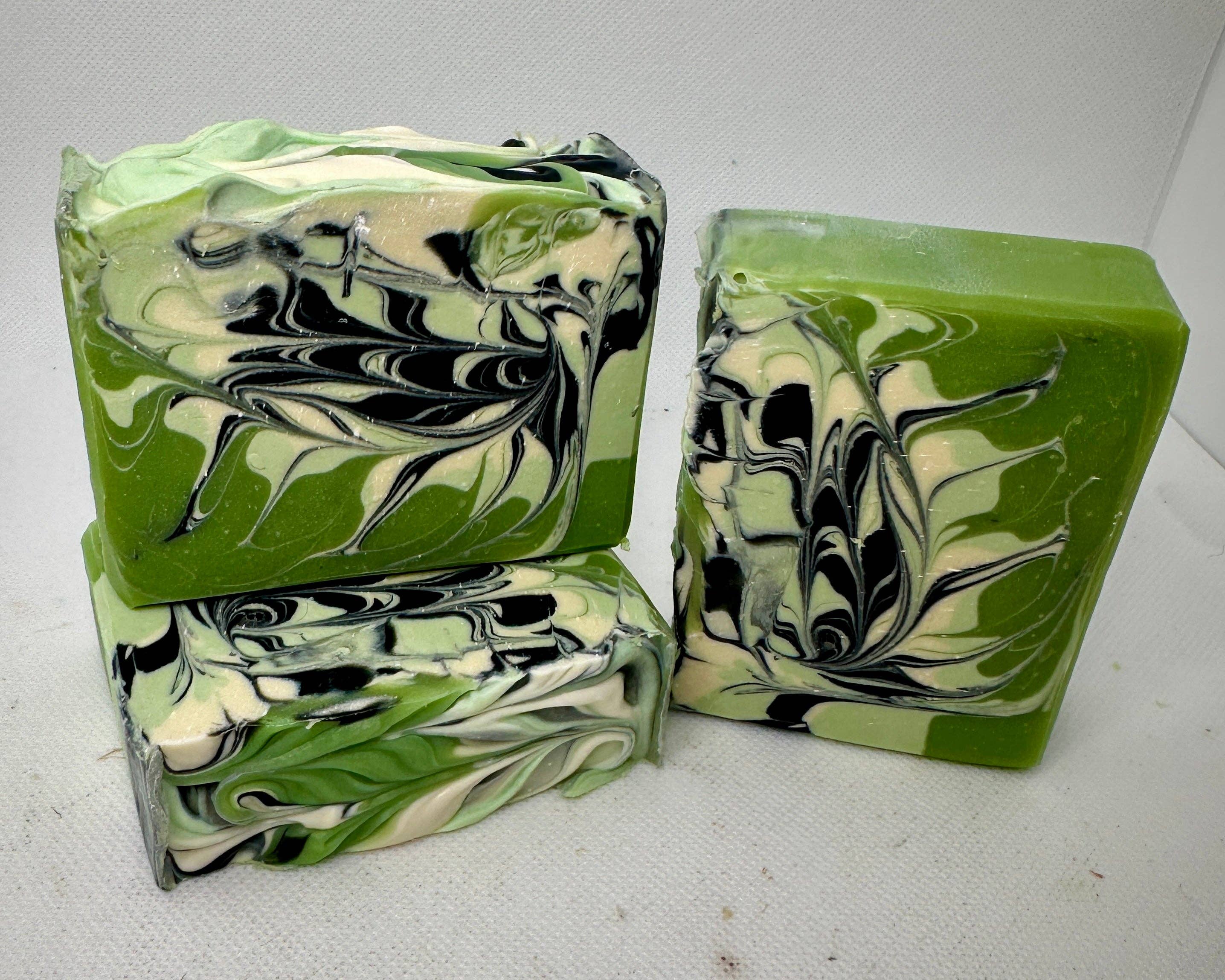 Slippery Bill’s Soaps – wholesale Bar Soap – Green Apple Sage0