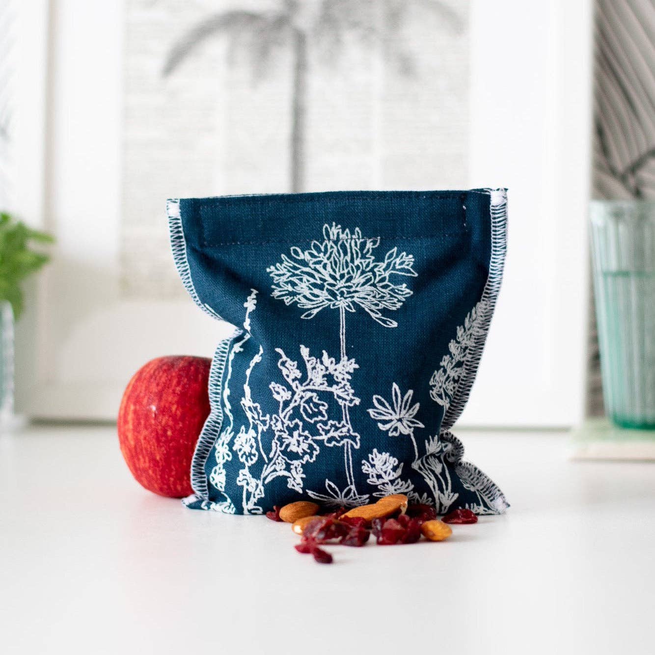 Helen Round - hand printed linen (US Duties Paid) – wholesale Food storage wrap/bag – Linen Snack Bag, Waterproof Food Bag, Garden Design5