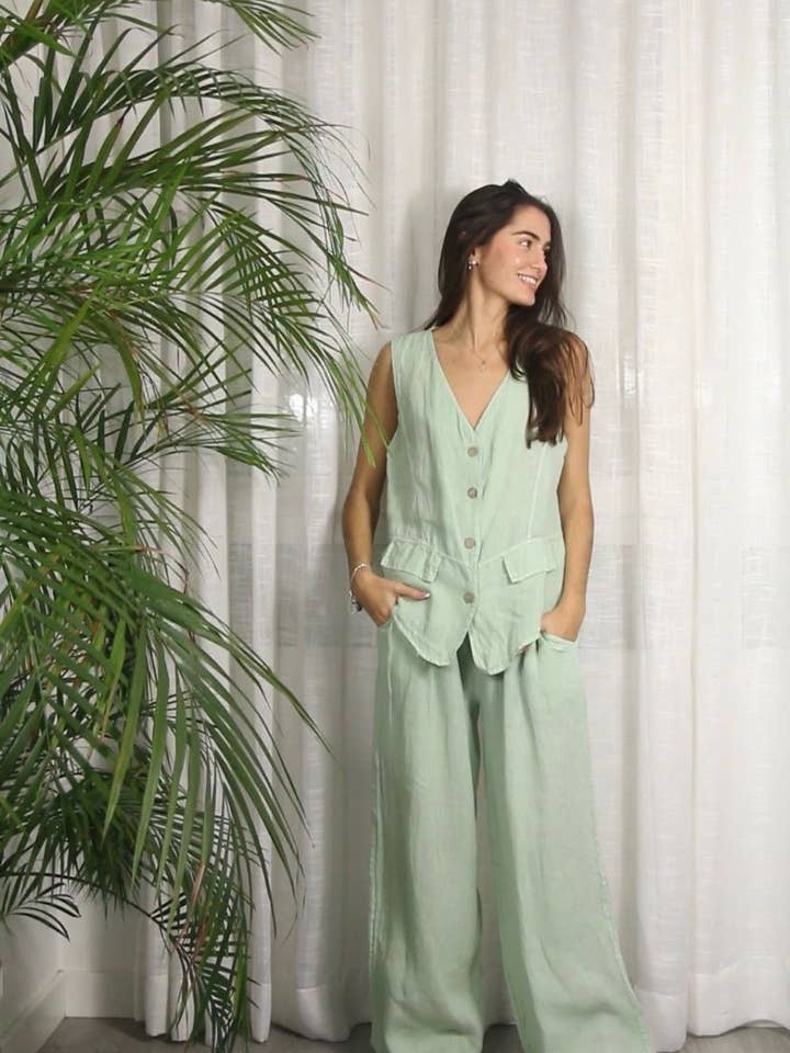 Linen & More - Wholesale Outerwear Vest - Women's - REF 17404 100% LINEN VEST8