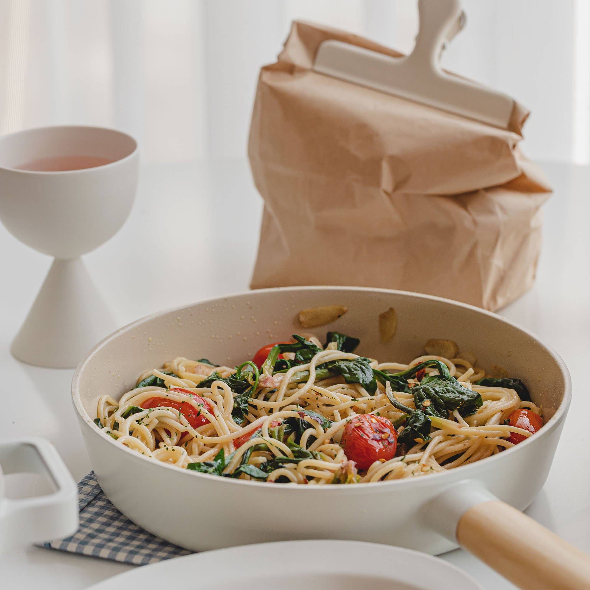 Neoflam - Vente Poêles - Poêle à frire 11 po FIKA3