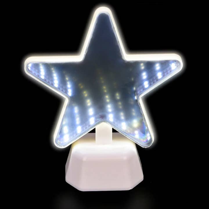 LED Star Tunnel Light For Holiday Décor for wholesale by La Bella Monte