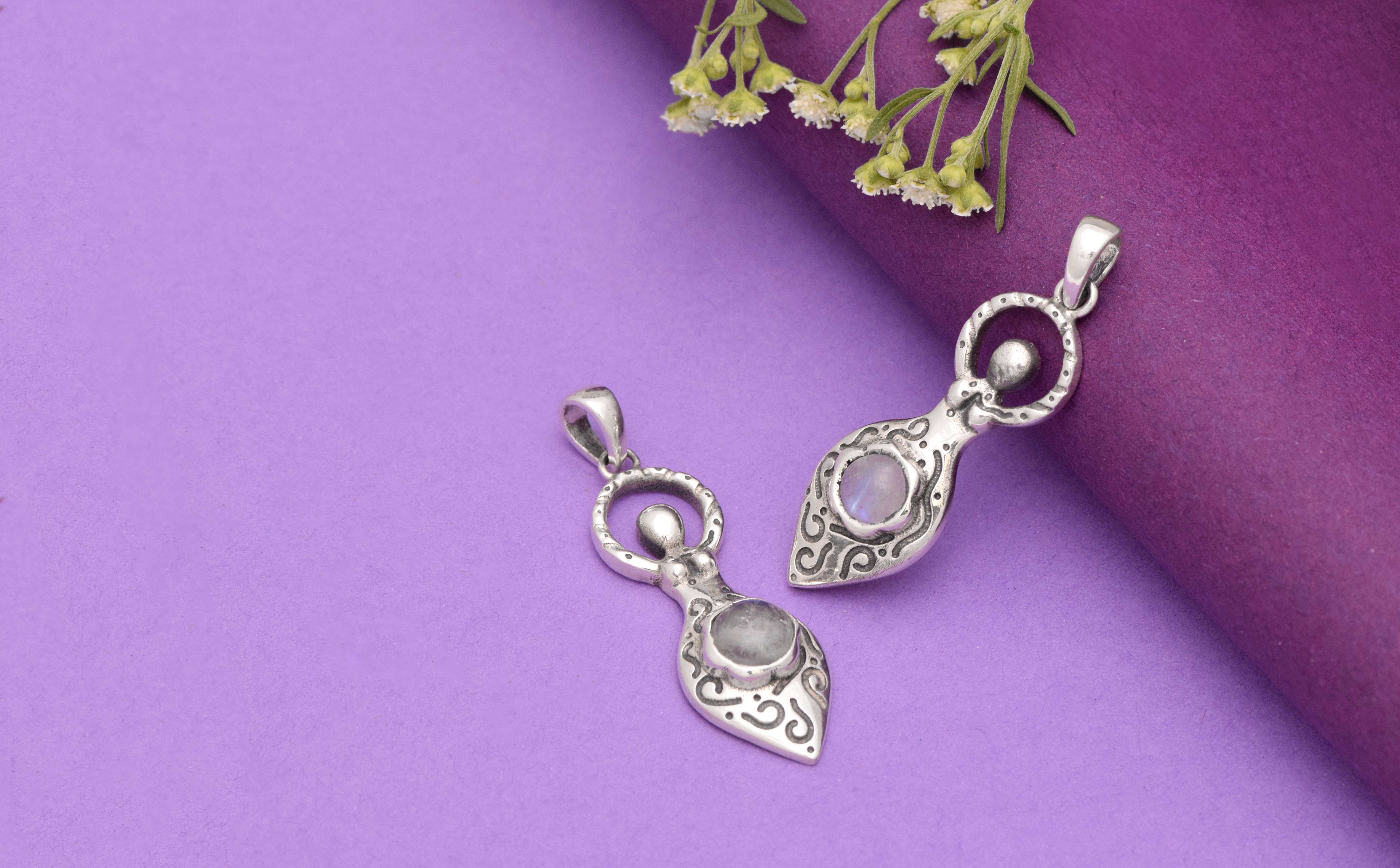 Star Joya - Wholesale Individual Charm/Pendant - Fertility Goddess Moonstone Pendant Necklace4