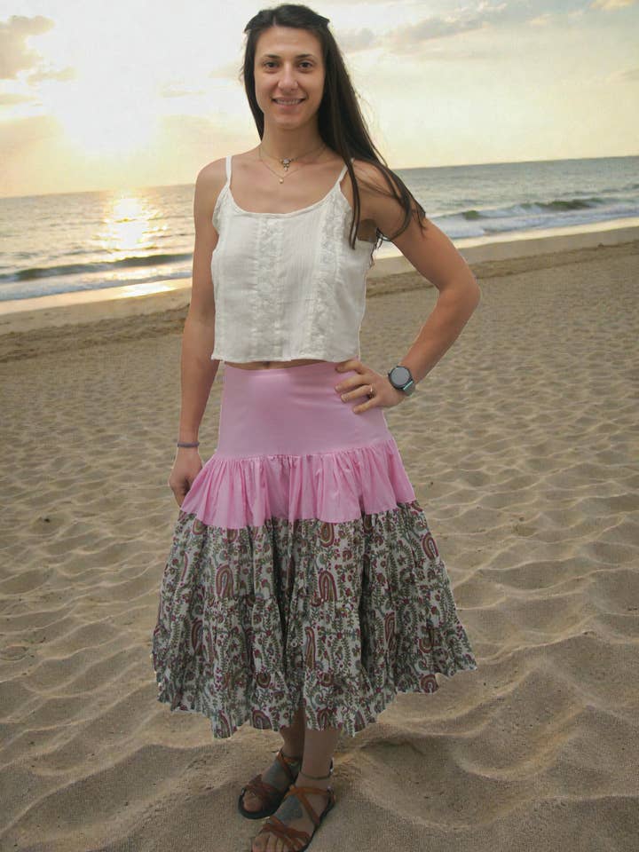 Vollständig rosa Tanzrock mit Paisley-Muster für den Großhandel von KASHI INC