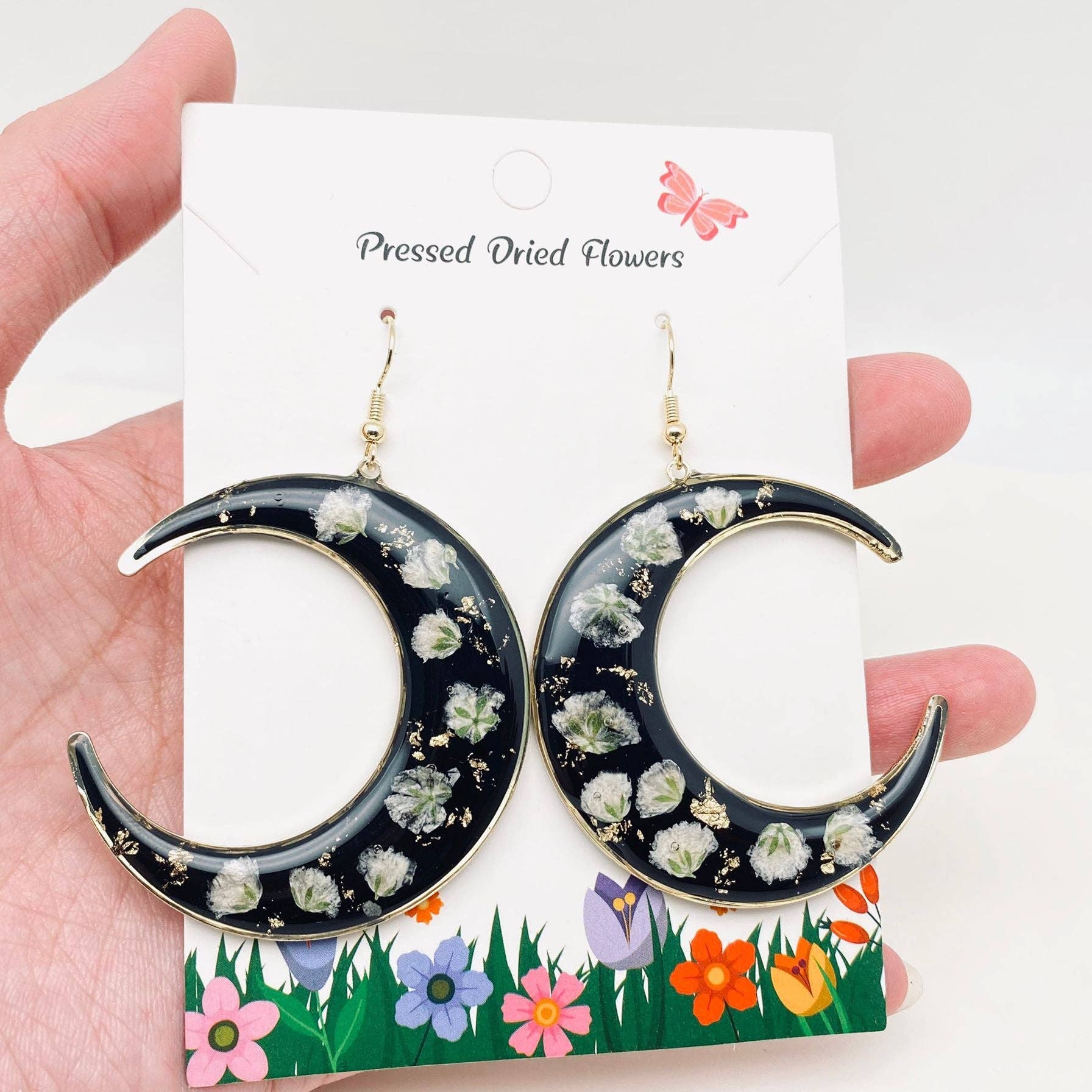 Mio Queena – wholesale Dangle earrings – Baby's Breath Dried Flower Black Moon Earrings - PDF/MS1