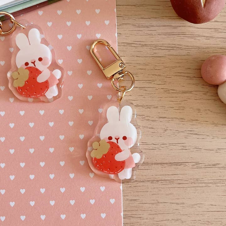 Cherry Rabbit - Wholesale Keychain – Women's - Strawberry Rabbit Keychain