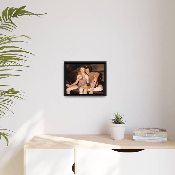 Walt & Pete - Wholesale Photograph - paire 100 | Framed Vintage Photo - Matte Canvas4