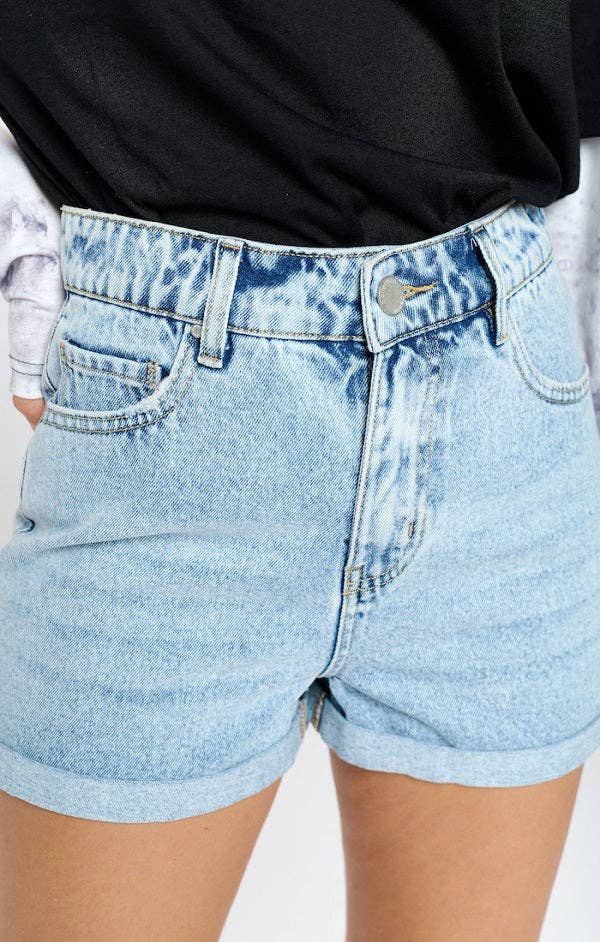 BLUE AGE - Wholesale Shorts - Women's - STRITCH HIGH RISE SOLID HEM DENIM SHORTS4