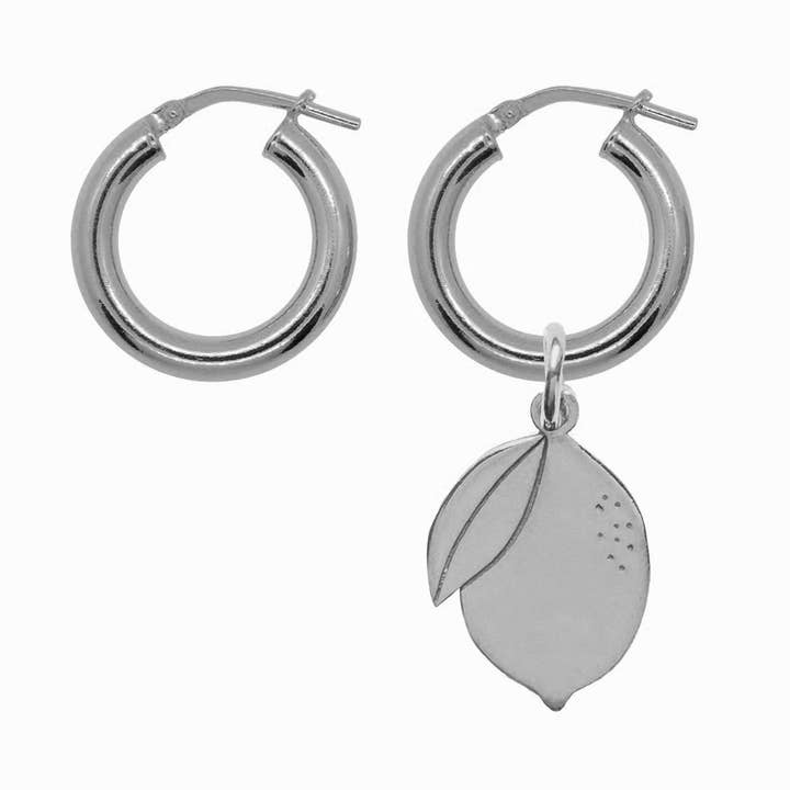 Orecchini a Cerchio Spesso con Pendente al Limone - Argento per la vendita all'ingrosso da parte di Sister