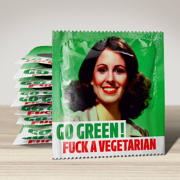 CALLVIN - Wholesale Gag Gift/Novelty Gift - Go Green! Fuck A Vegetarian