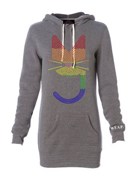 The Kionna, robe-sweat à capuche M.T.A.P. en strass arc-en-ciel pour la vente par M.T.A.P. Clothing